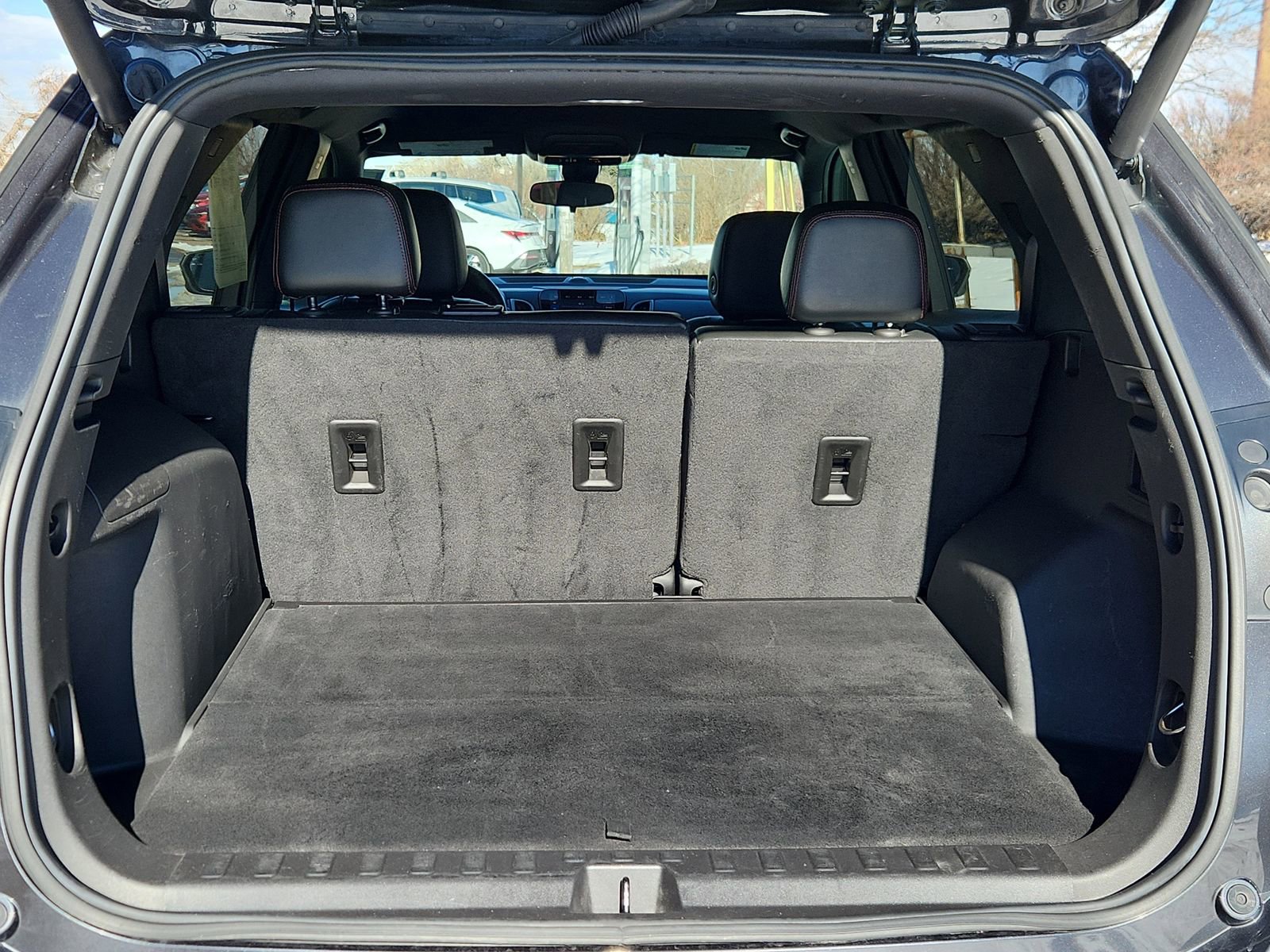 Used 2022 Chevrolet Equinox RS w/ RS Leather Package image 13