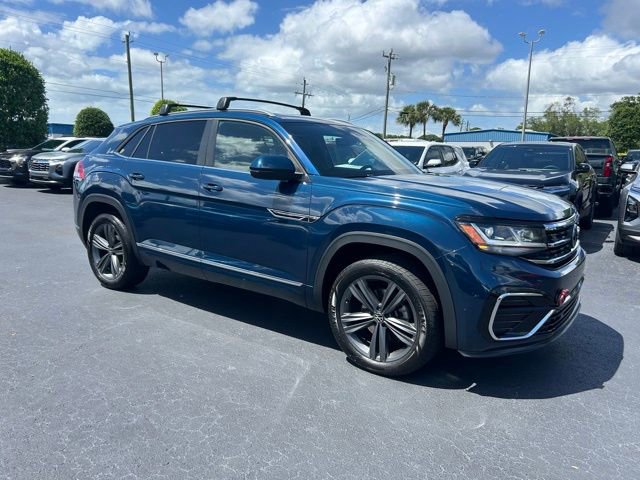 Used 2020 Volkswagen Atlas Cross Sport SE w/ Panoramic Sunroof Package image 1