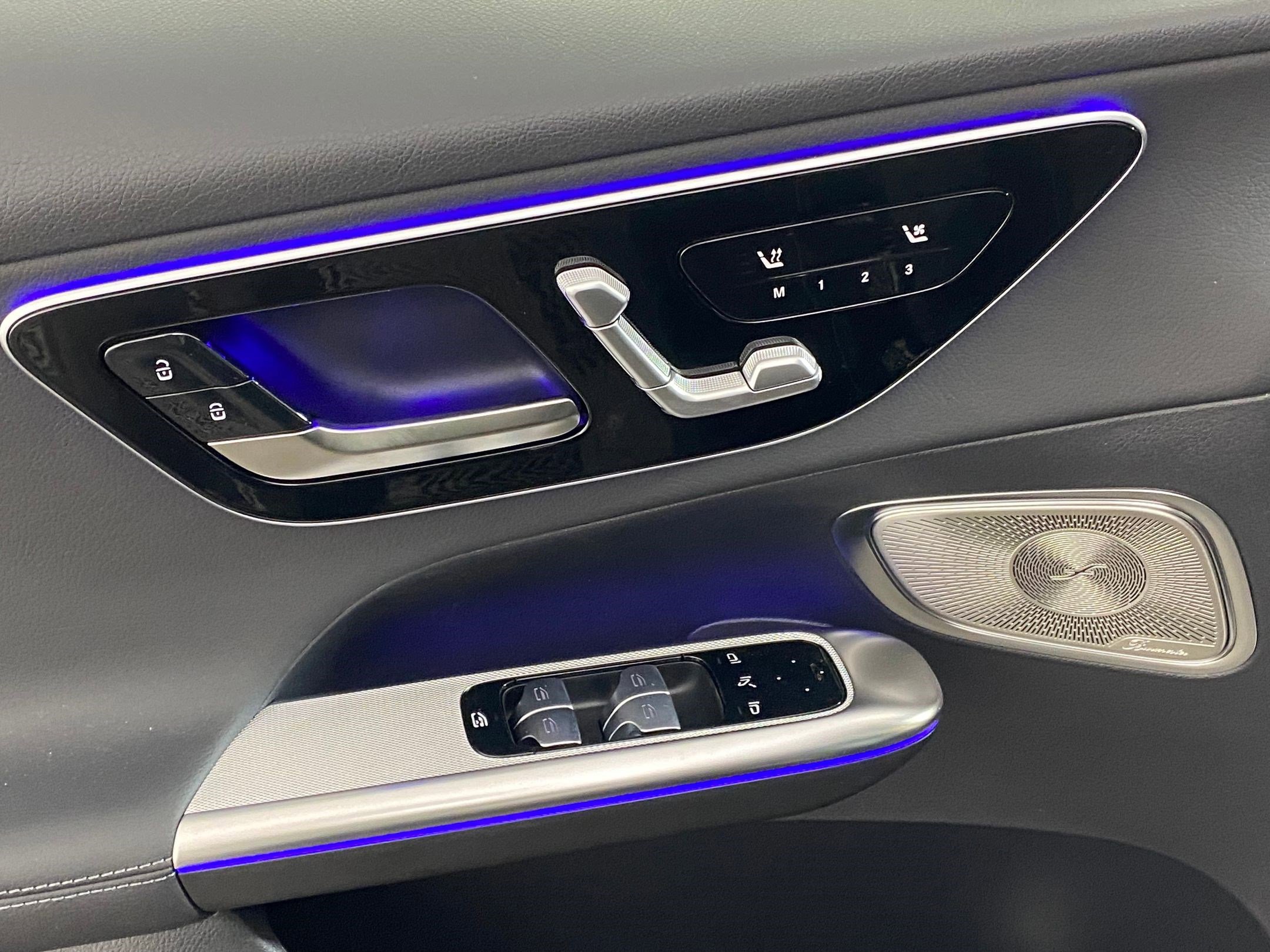 Used 2026 Mercedes-Benz GLC 300 4MATIC image 23