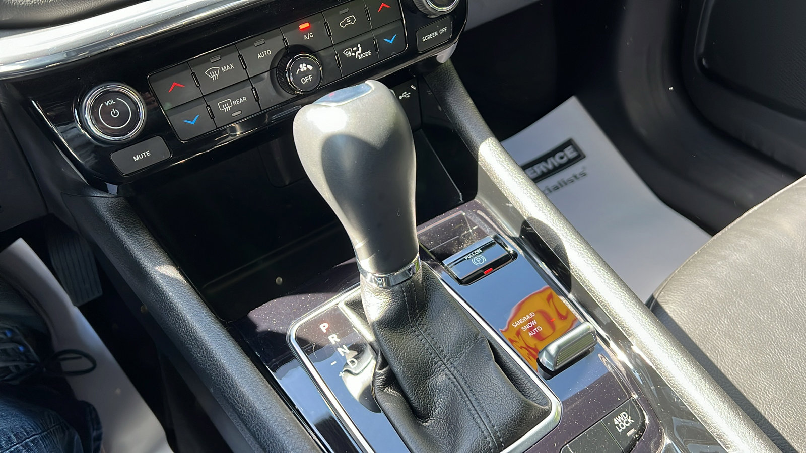 Used 2022 Jeep Compass Limited image 20