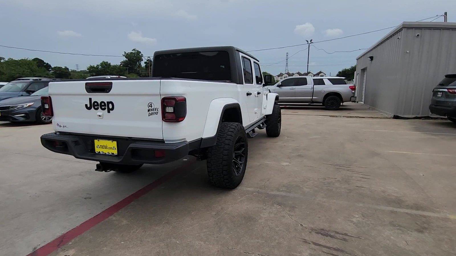 Used 2024 Jeep Gladiator Sport AWD/4WD image 8