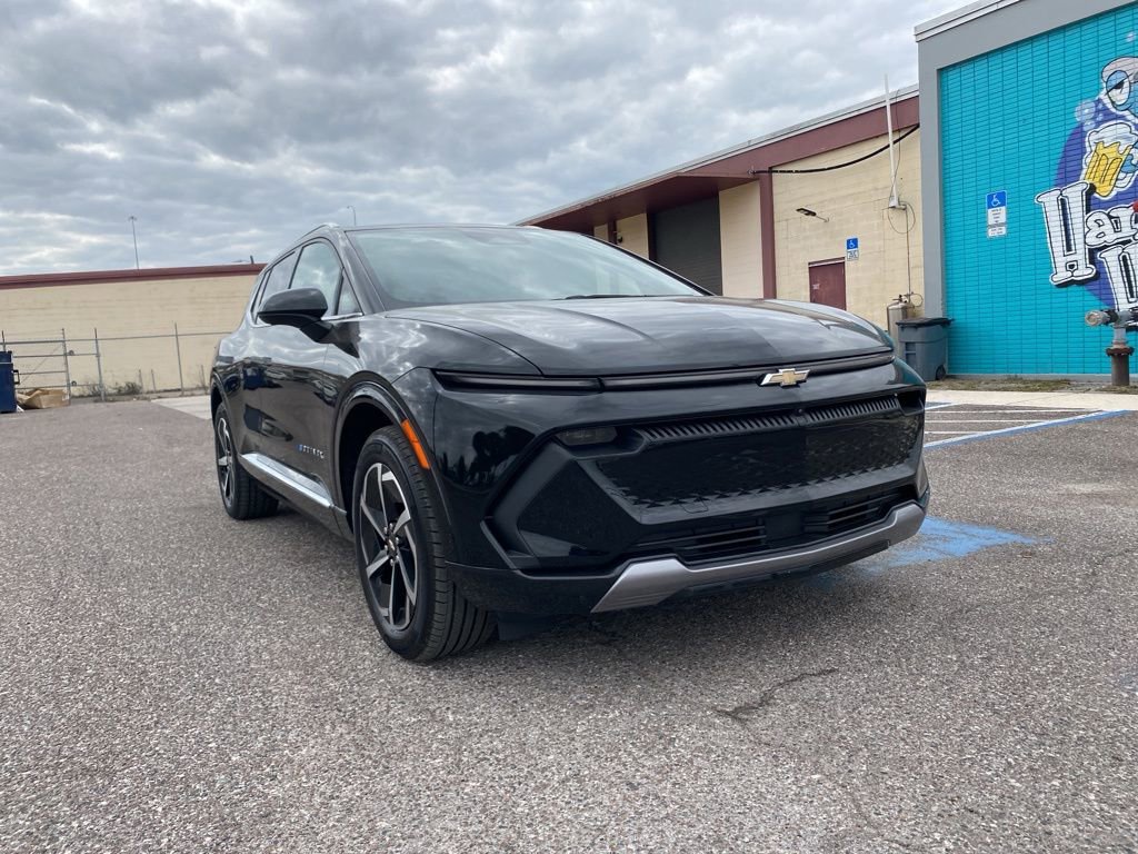 Used 2024 Chevrolet Equinox EV LT