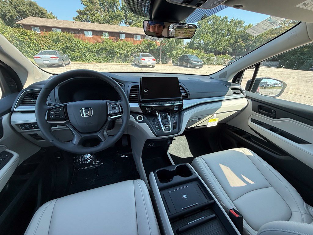 Used 2026 Honda Odyssey EX-L image 15