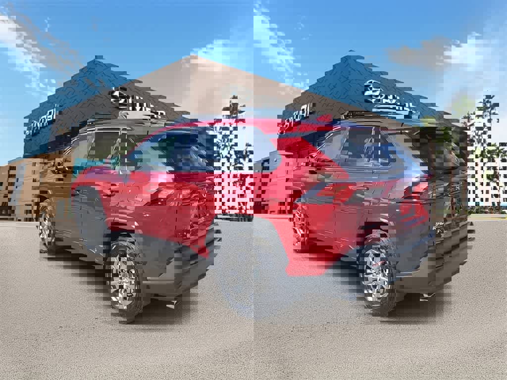 Used 2025 Toyota RAV4 XLE w/ Convenience Package image 2