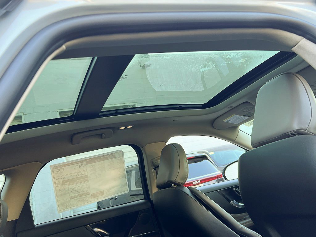 New 2026 Lincoln Corsair Reserve w/ Jet Appearance Package image 12