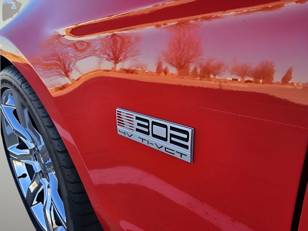 Used 2011 Ford Mustang GT Premium w/ Comfort Pkg image 10