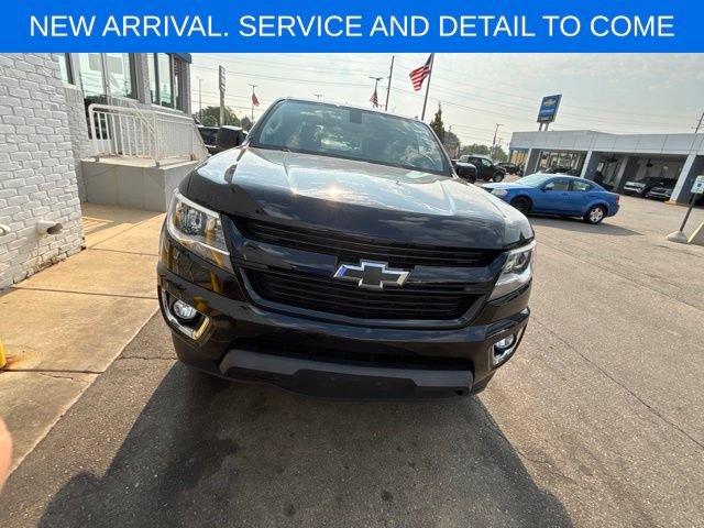 Used 2016 Chevrolet Colorado LT w/ Midnight Edition AWD/4WD image 4