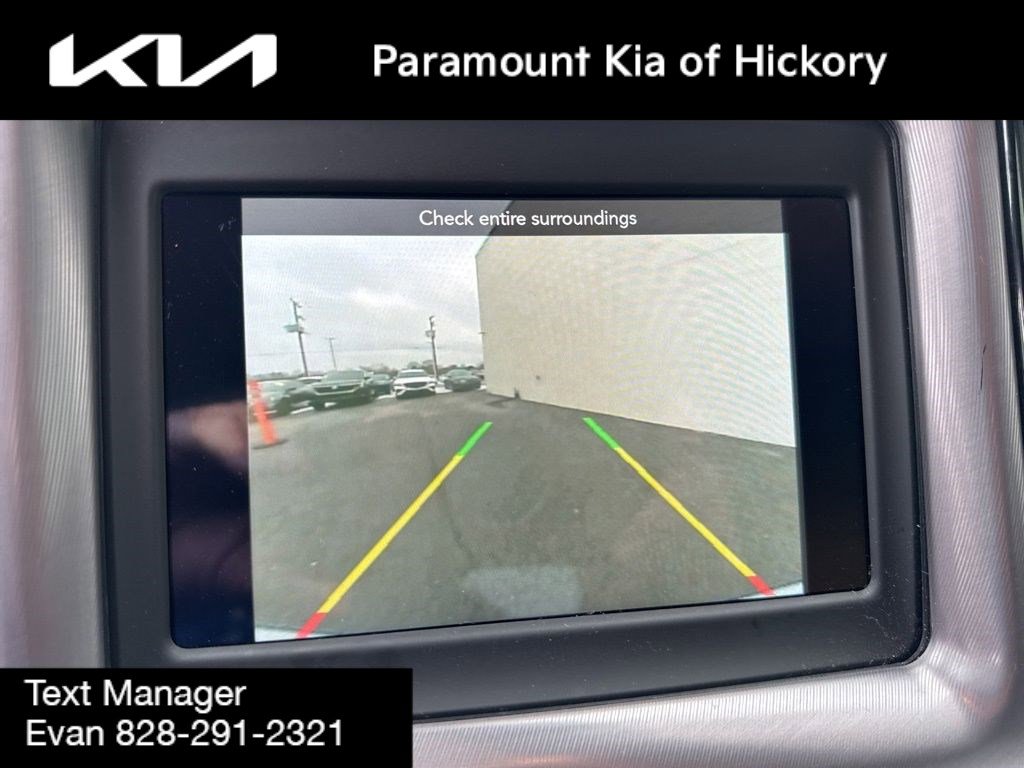 Used 2019 Dodge Challenger SXT w/ Blacktop Package image 19