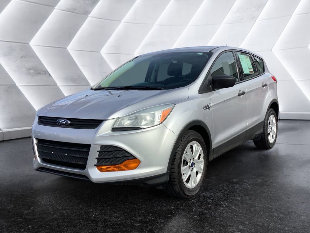 Used 2015 Ford Escape S image 3
