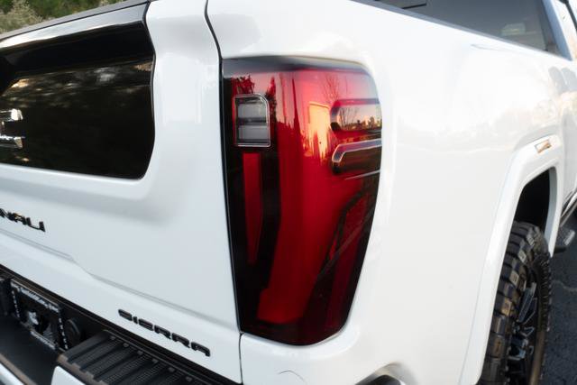 Used 2025 GMC Sierra 2500 Denali Ultimate image 37