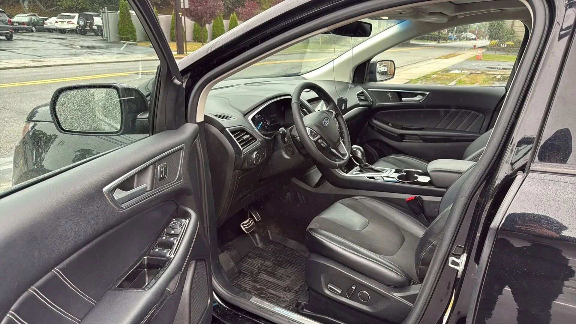 Used 2018 Ford Edge Sport w/ Ford Safe & Smart Package image 23