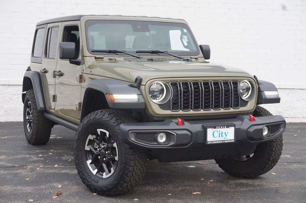 Used 2025 Jeep Wrangler Rubicon image 4