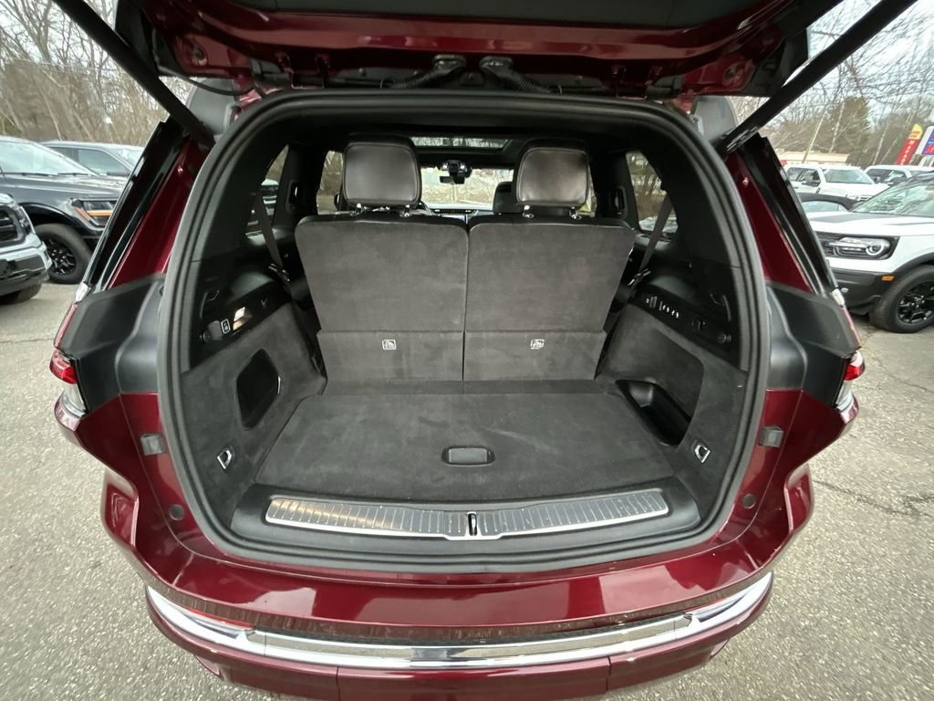 Used 2021 Jeep Grand Cherokee L Overland w/ Luxury Tech Group IV image 25