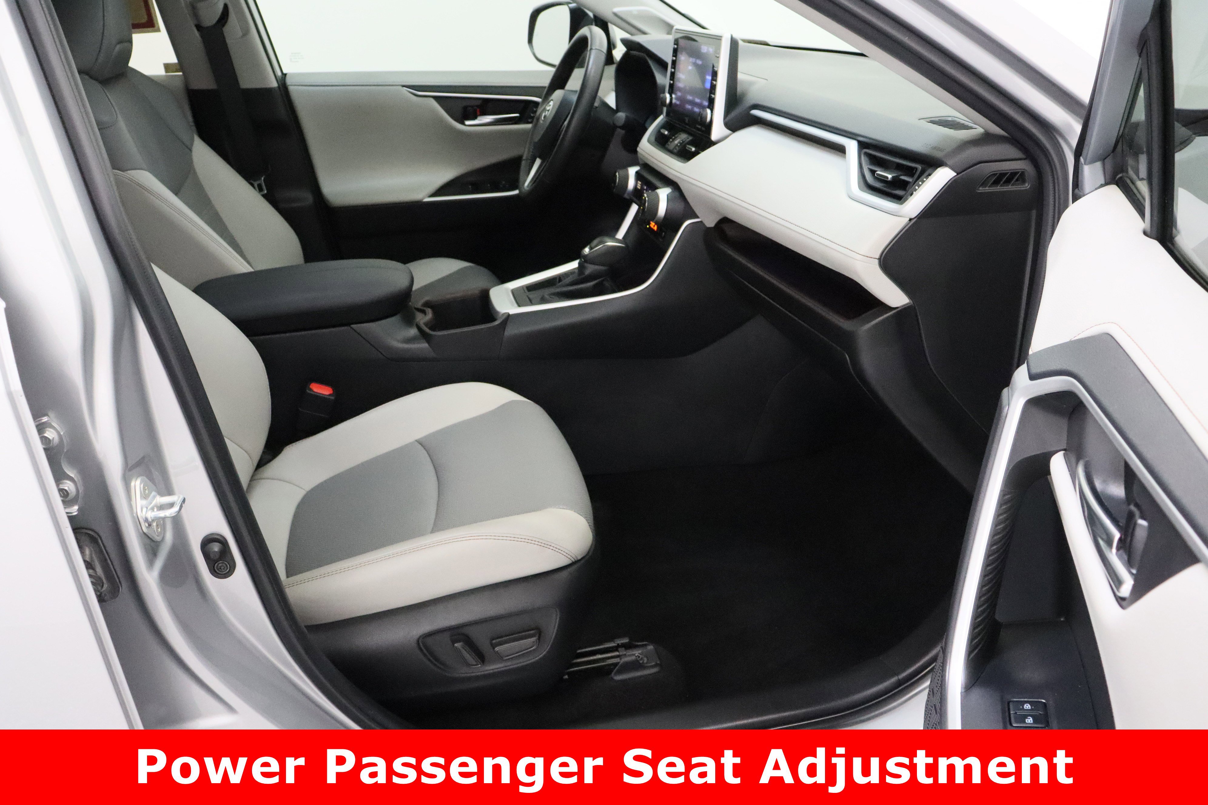 Certified 2022 Toyota RAV4 Limited FWD image 39