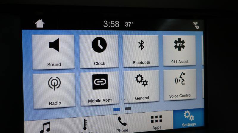 Used 2016 Ford Mustang Premium image 20