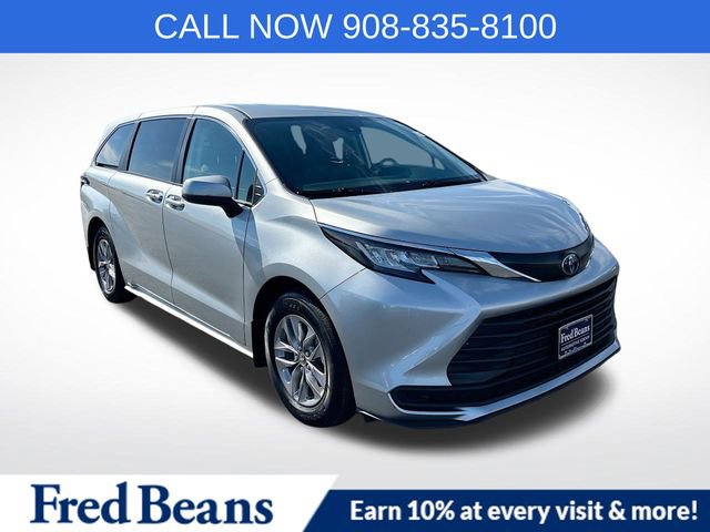 Used 2023 Toyota Sienna LE