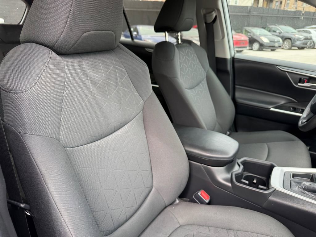 Certified 2024 Toyota RAV4 XLE FWD image 18