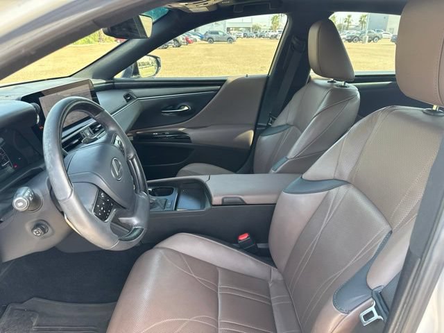 Used 2024 Lexus ES 350 w/ Technology Package FWD image 9
