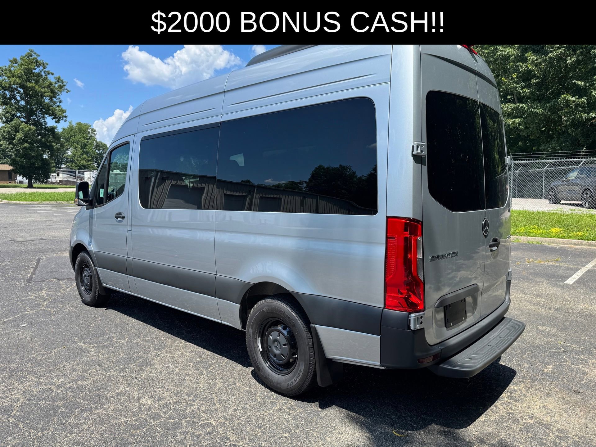 New 2025 Mercedes-Benz Sprinter 2500 image 27