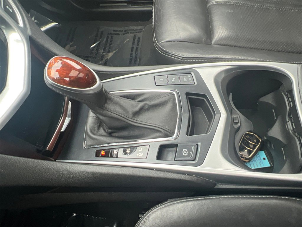 Used 2016 Cadillac SRX Luxury w/ Driver Awareness Package image 25