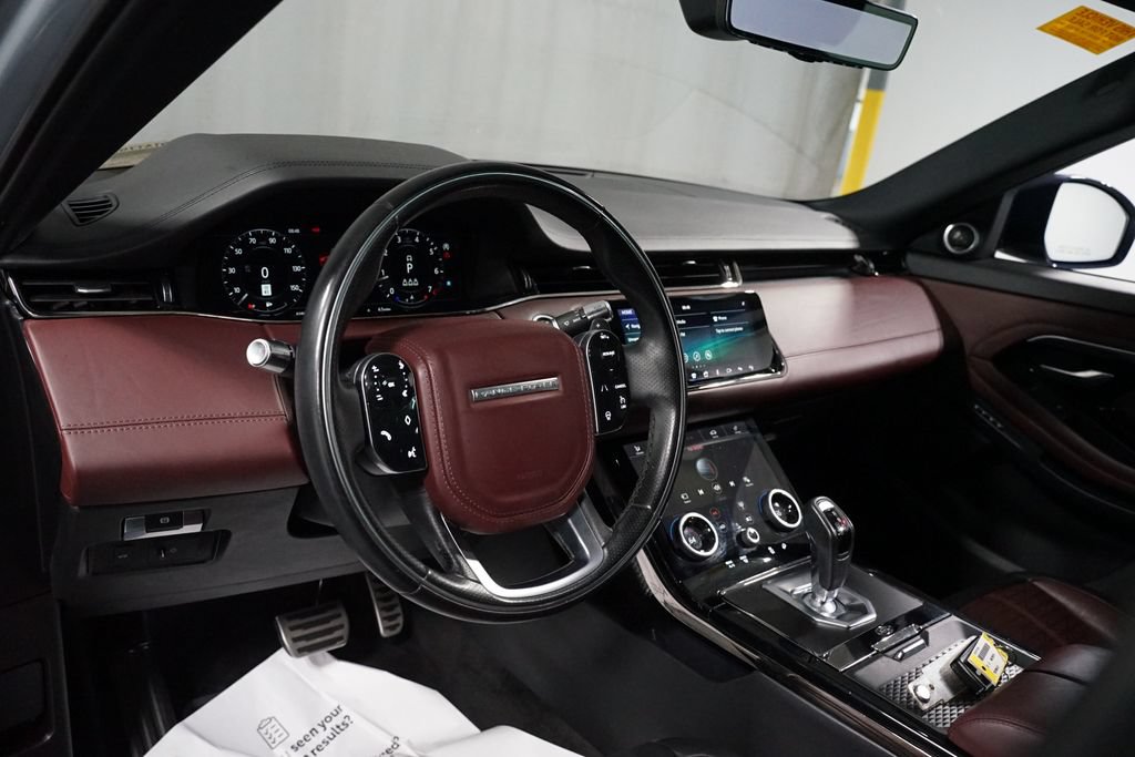 Used 2020 Land Rover Range Rover Evoque R-Dynamic SE AWD/4WD image 11