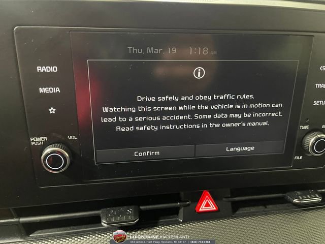 Used 2025 Kia Sportage LX image 13