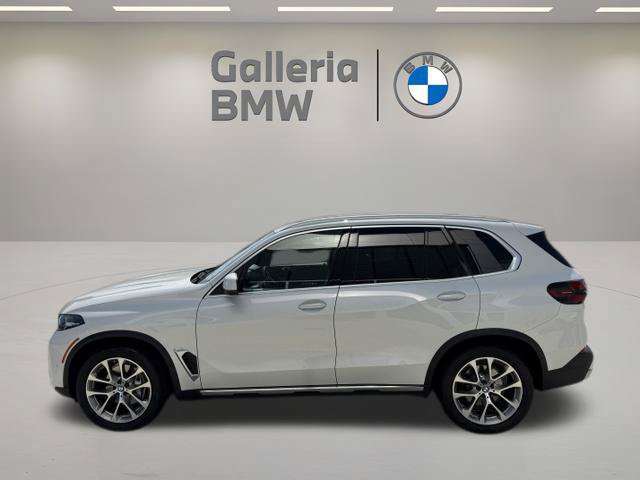 Certified 2024 BMW X5 xDrive40i w/ Parking Assistance Package AWD/4WD image 10