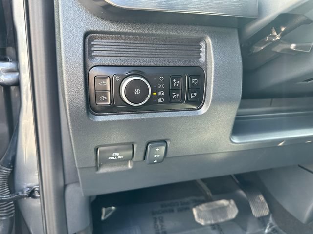 Used 2025 Ford F350 Lariat w/ Camper Package AWD/4WD image 11