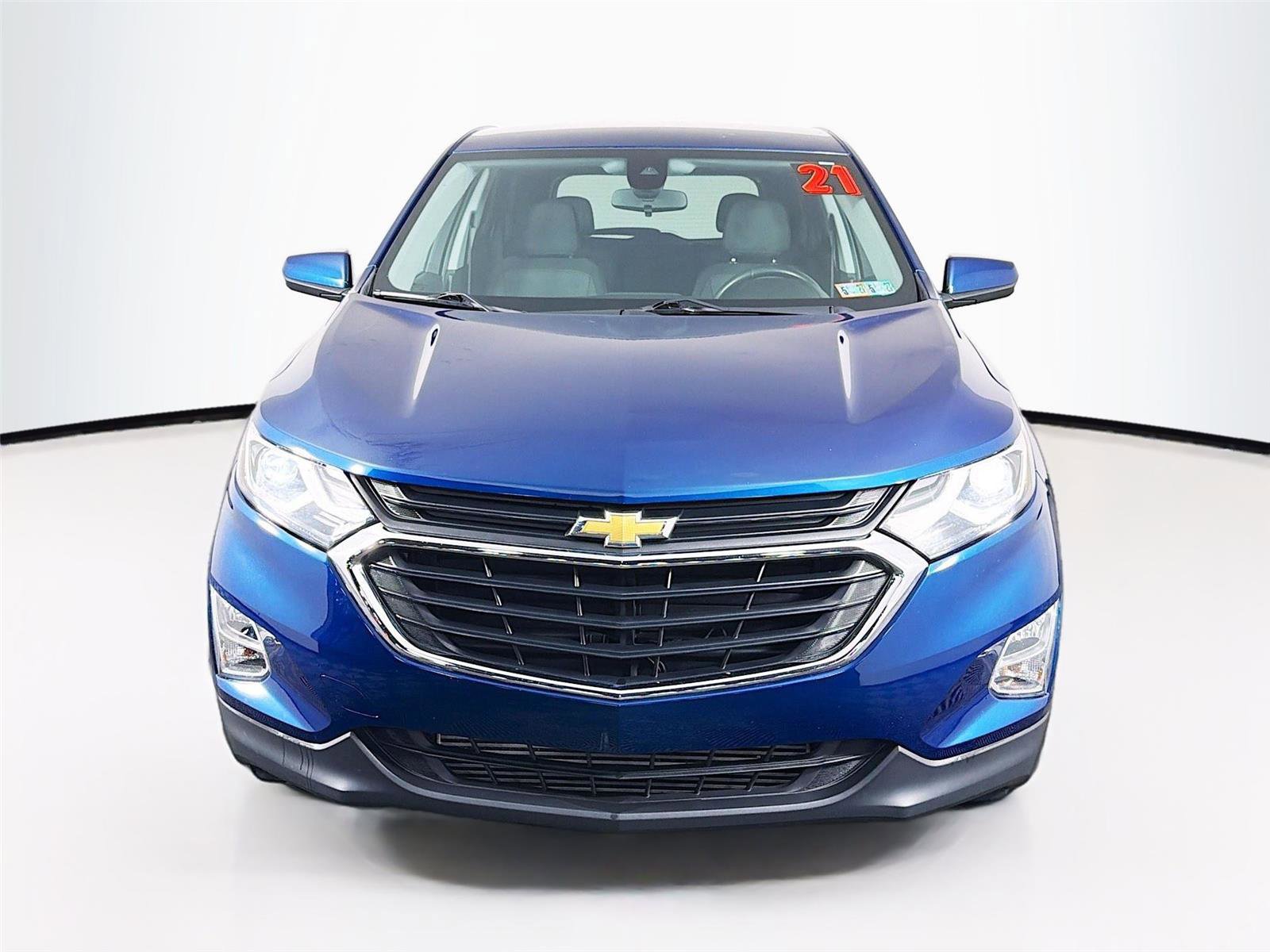 Used 2021 Chevrolet Equinox LT FWD image 2
