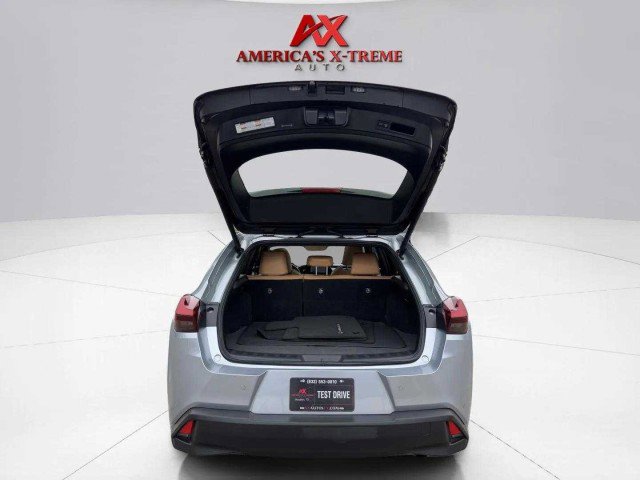 Used 2023 Lexus UX 250h FWD w/ Premium Package image 48