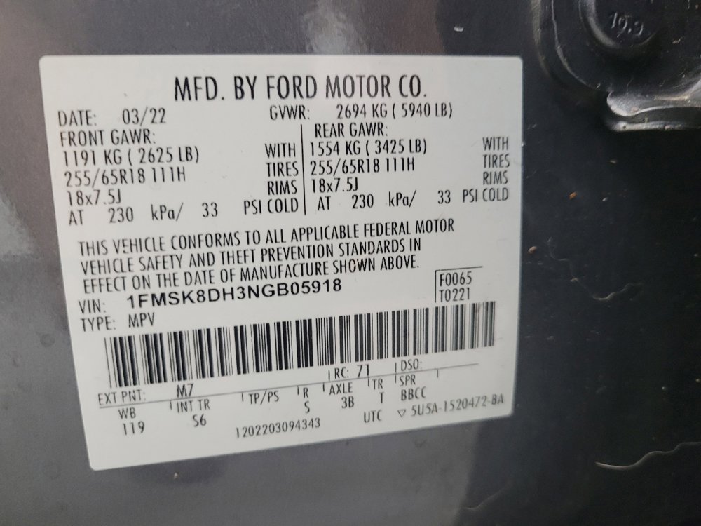 Used 2022 Ford Explorer XLT w/ Equipment Group 202A AWD/4WD image 33