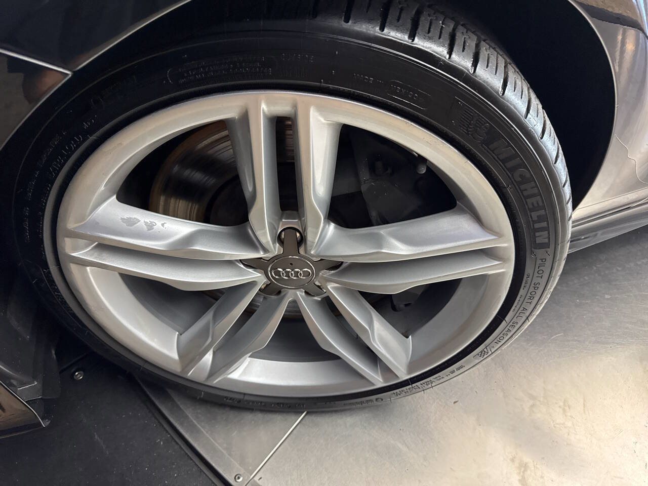 Used 2013 Audi S7 Prestige w/ Innovation Pkg image 38