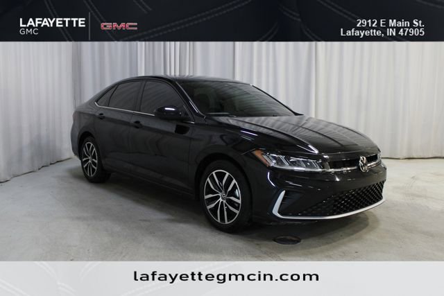 Used 2025 Volkswagen Jetta SE w/ Sunroof Package image 1