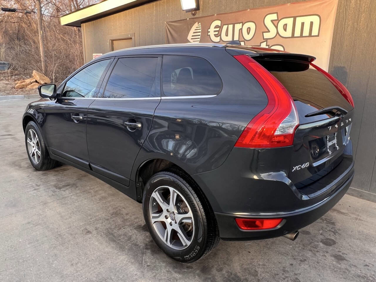 Used 2013 Volvo XC60 T6 AWD/4WD image 5