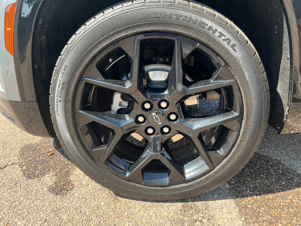 Used 2025 Chevrolet Traverse RS AWD/4WD image 27