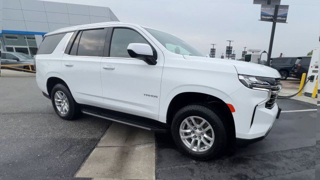 Used 2024 Chevrolet Tahoe LT image 2