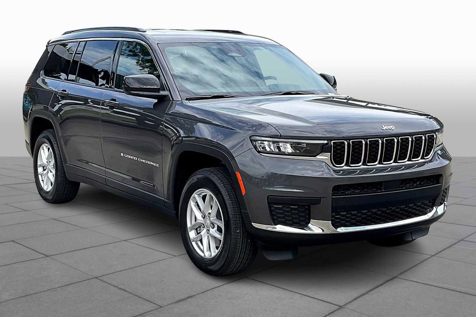 New 2025 Jeep Grand Cherokee L Laredo w/ Luxury Tech Group I AWD/4WD image 2