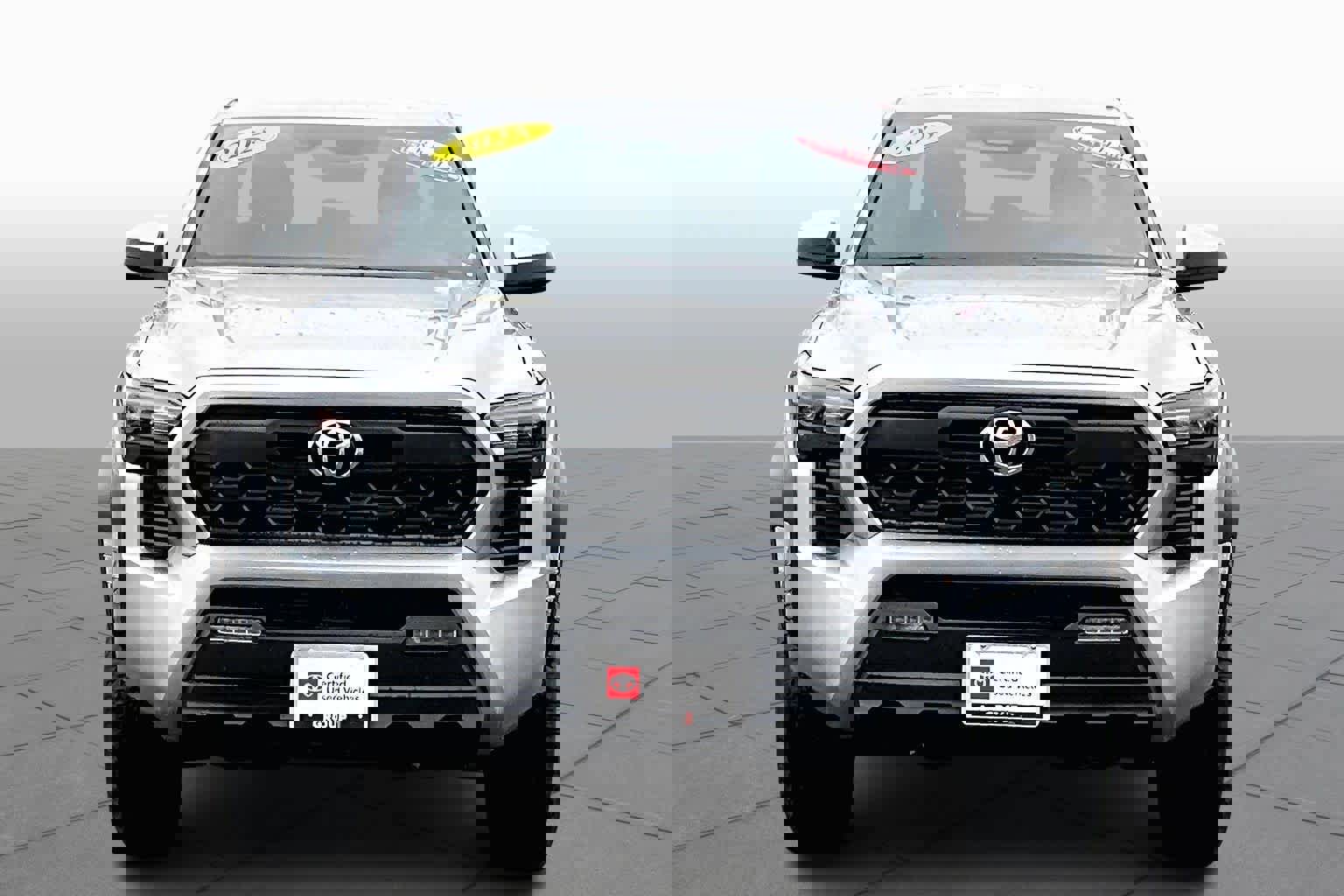 Certified 2025 Toyota Tacoma TRD Off-Road image 3