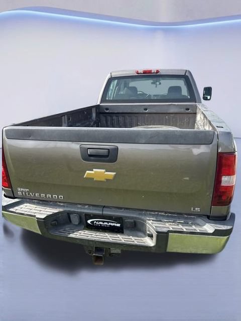 Used 2013 Chevrolet Silverado 3500 W/T AWD/4WD image 8