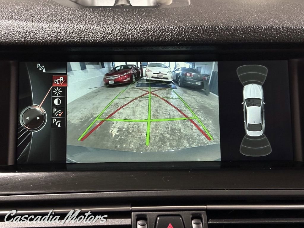 Used 2013 BMW M5 image 17