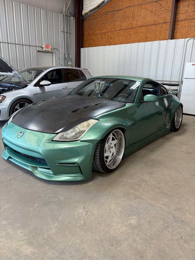 Used 2004 Nissan 350Z Enthusiast