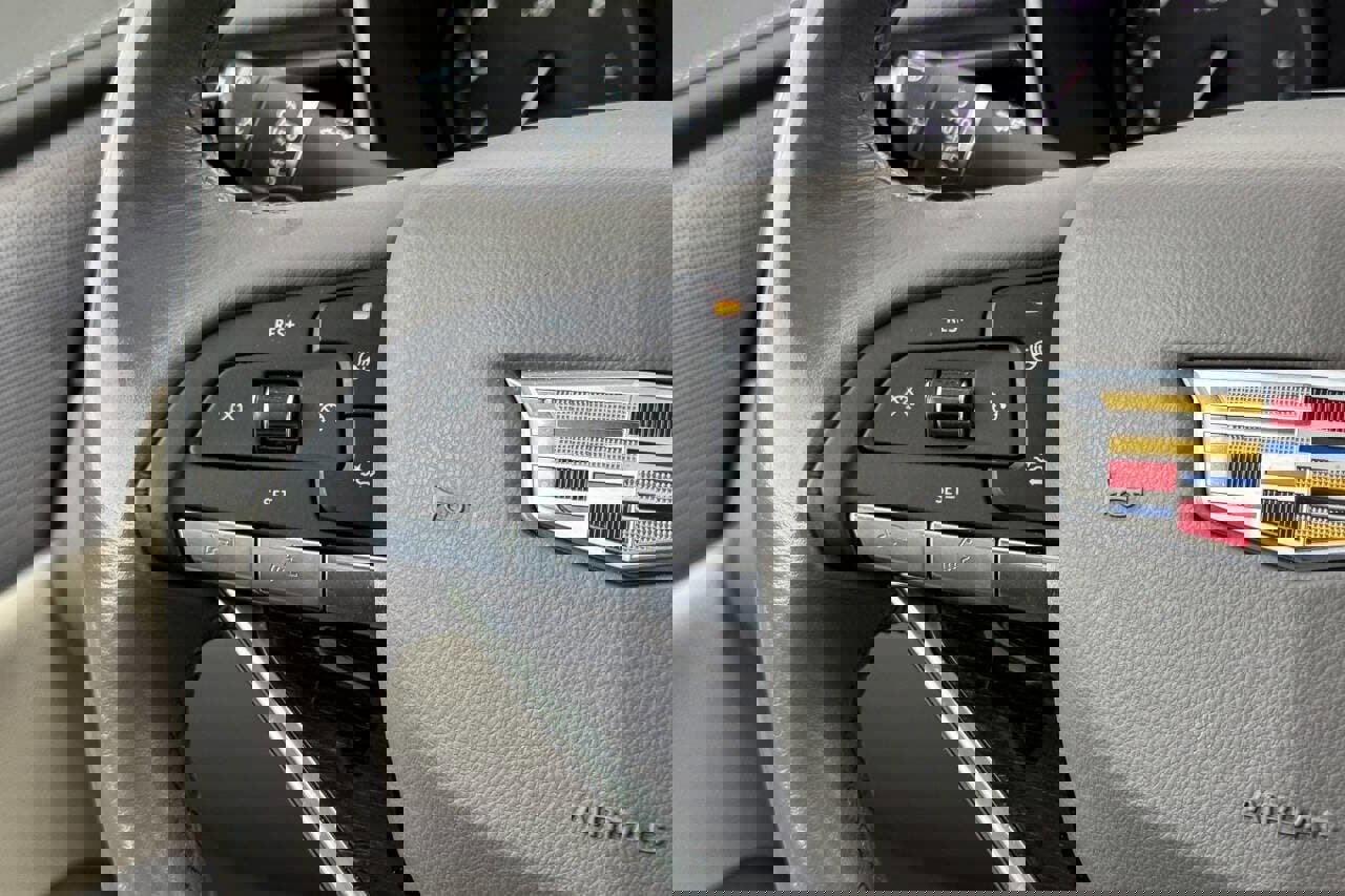 Used 2020 Cadillac XT6 Premium Luxury image 29