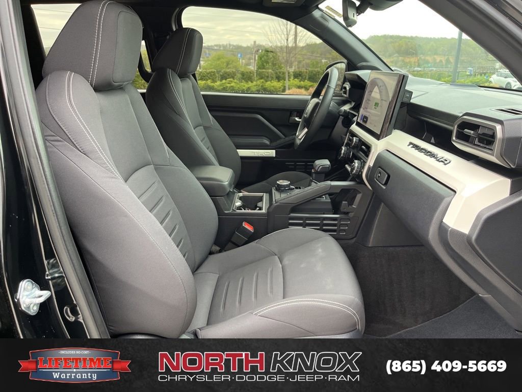 Used 2024 Toyota Tacoma TRD Sport w/ TRD Sport Upgrade Package image 25