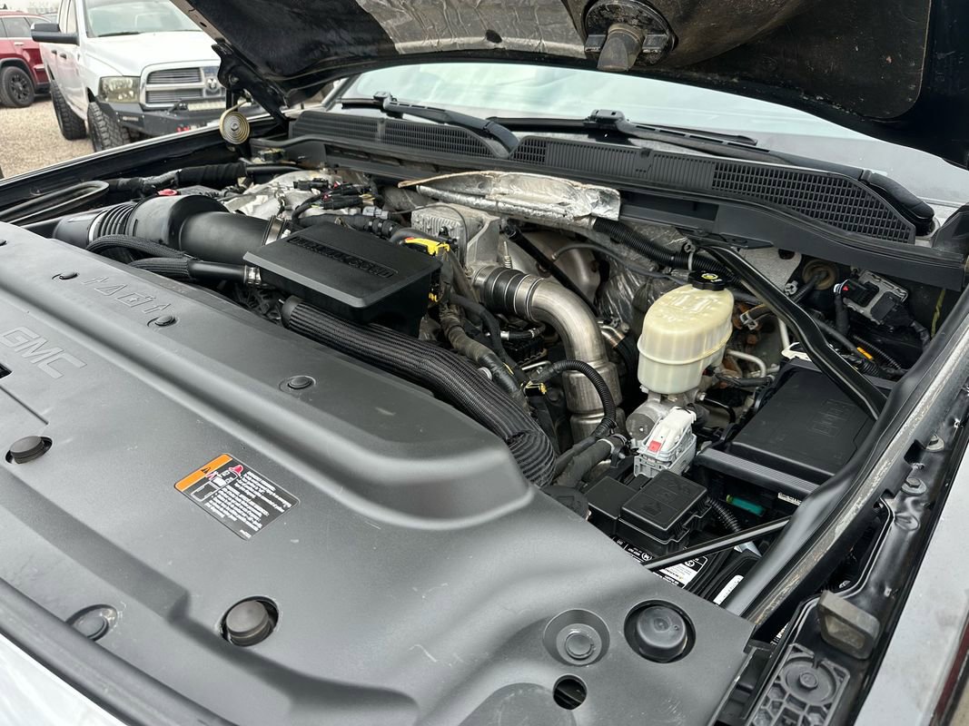 Used 2017 GMC Sierra 3500 Denali w/ Duramax Plus Package image 45
