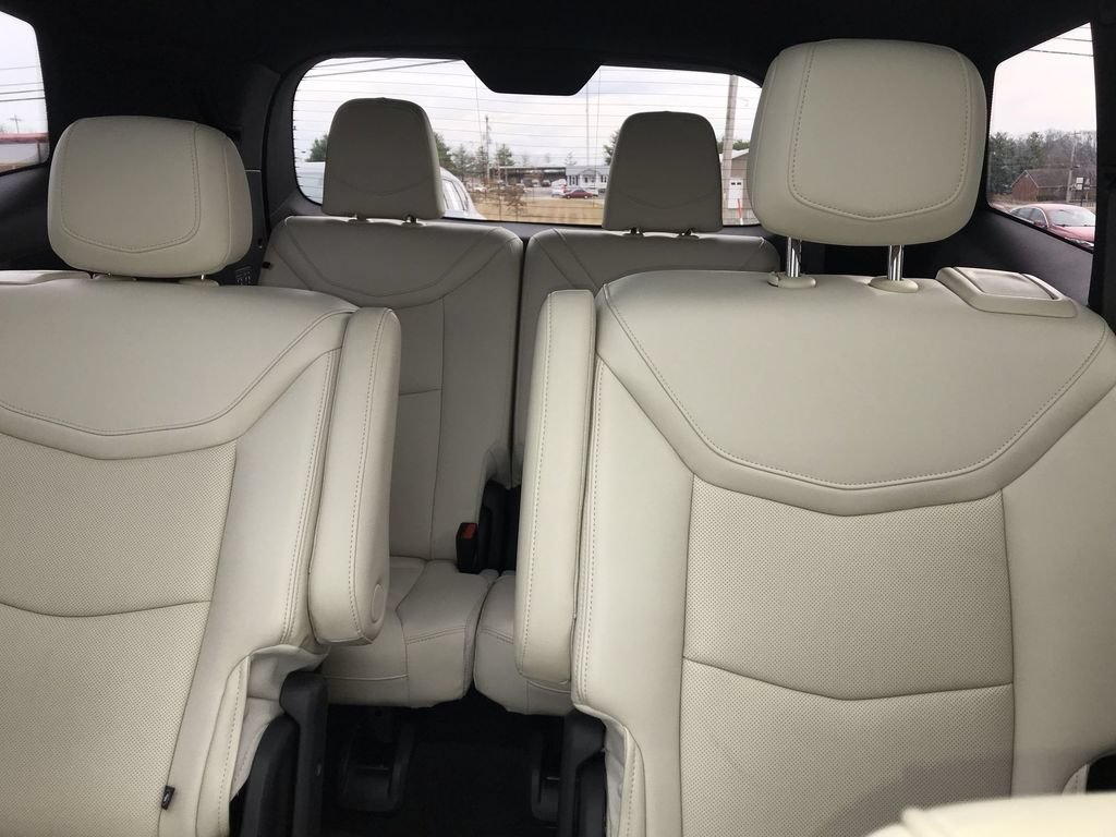 Used 2023 Cadillac XT6 Sport AWD/4WD image 23