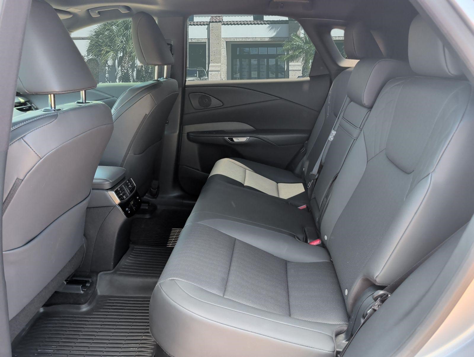 Certified 2025 Lexus RX 350 Premium w/ Accessory Package FWD image 25