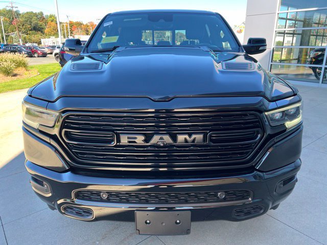 Used 2020 RAM 1500 Limited w/ Black Appearance Package AWD/4WD image 2