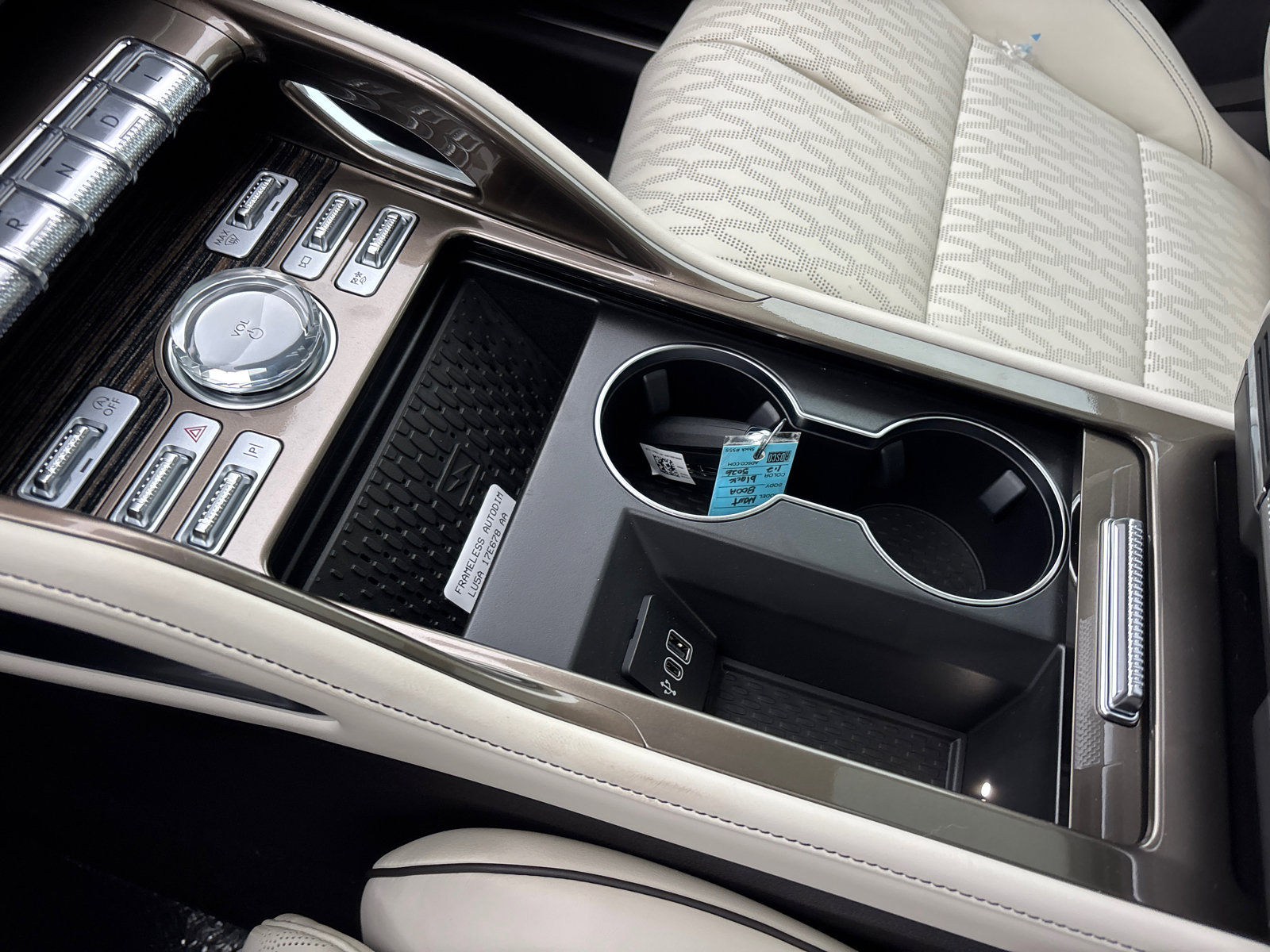 New 2026 Lincoln Nautilus Black Label image 25