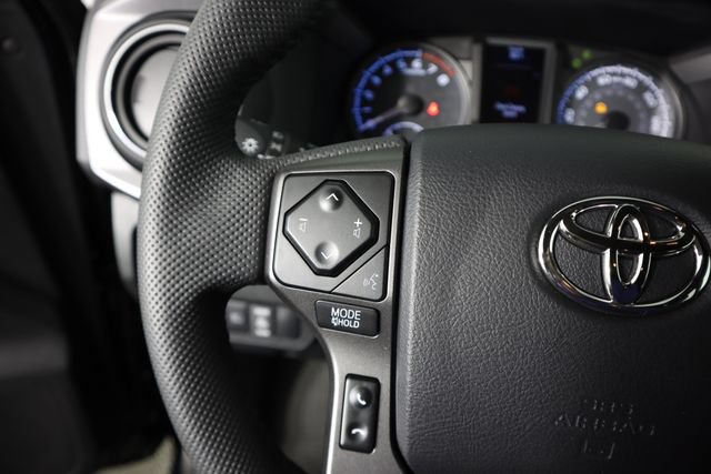 Used 2023 Toyota Tacoma TRD Off-Road AWD/4WD image 46