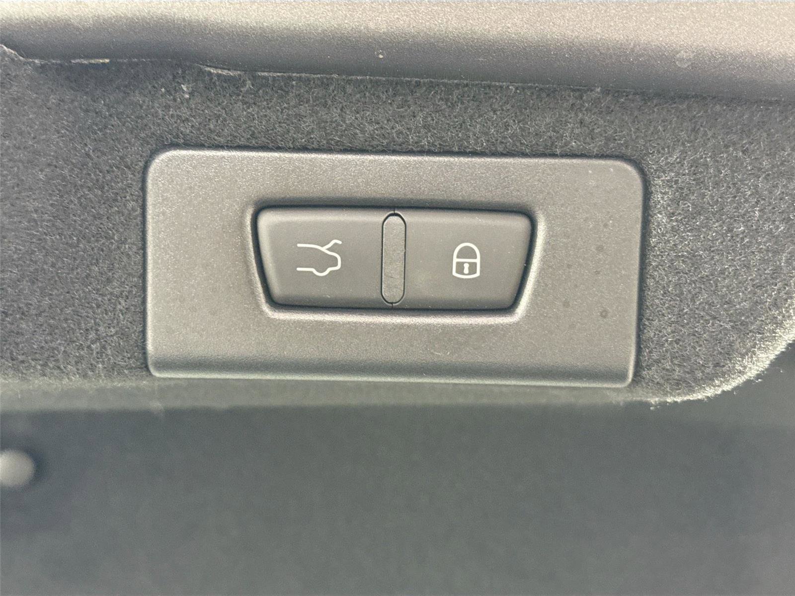 Used 2020 Maserati Quattroporte GTS GranLusso image 41